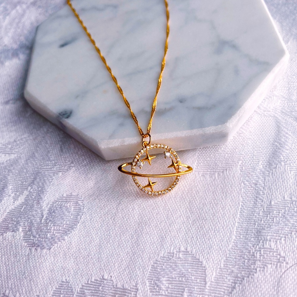 “take me to venus” necklace